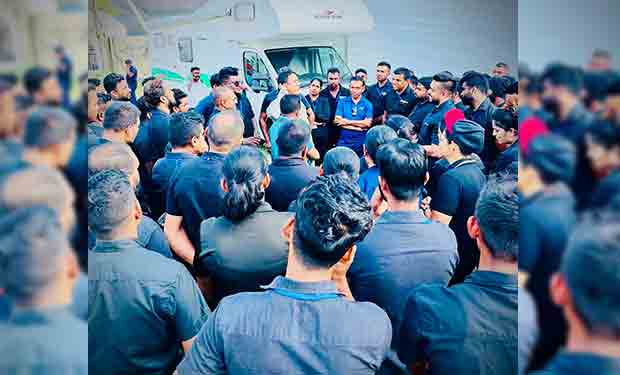 Royal Eagles Security Services (Pvt) Ltd is a premier security services provider based in Sri Lanka, committed to delivering top-tier security solutions to commercial, industrial, residential, and government establishments.