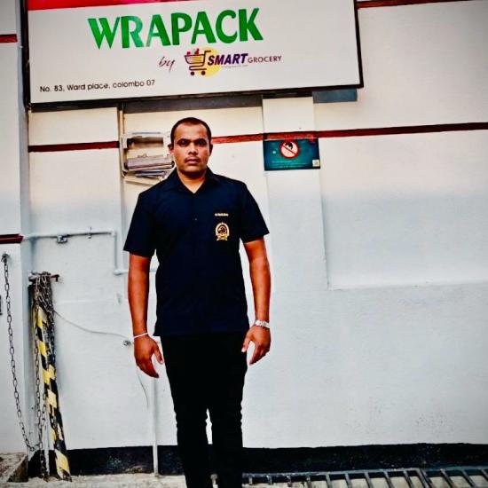 Royal Eagles Security Services (Pvt) Ltd is a premier security services provider based in Sri Lanka, committed to delivering top-tier security solutions to commercial, industrial, residential, and government establishments.